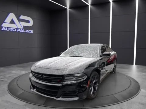 Black 2021 DODGE CHARGER SXT for sale in Columbus, OH