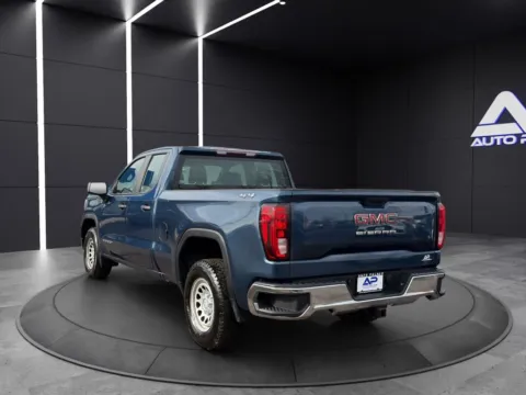 More photos of 2019 GMC SIERRA 1500 KBB VALUE 31K WOW at Auto Palace, OH