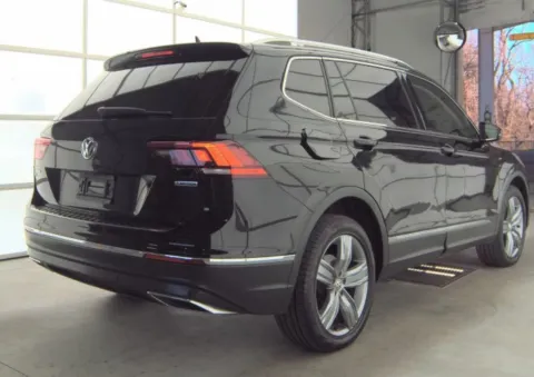 Photos of 2021 VOLKSWAGEN TIGUAN SE for sale in Columbus, OH at Auto Palace