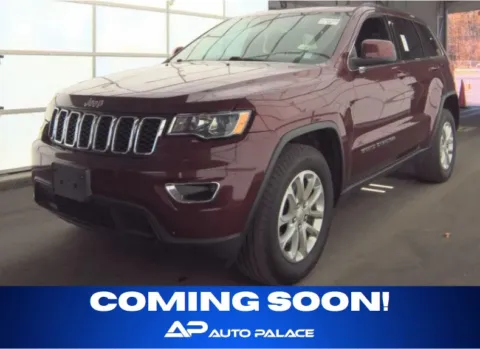 Red 2021 JEEP GRAND CHEROKEE LAREDO KBB VALUE 21K WOW for sale in Columbus, OH