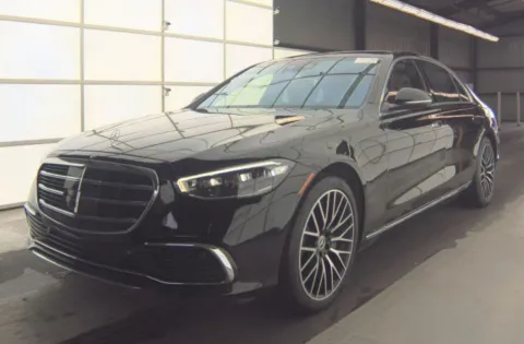 Black 2022 MERCEDES-BENZ S-CLASS S500 4MATIC for sale in Columbus, OH