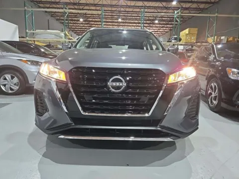 Gray 2024 NISSAN KICKS SV for sale in Columbus, OH