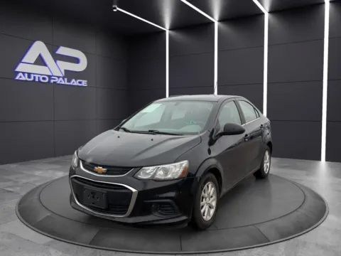 Black 2020 CHEVROLET SONIC LT for sale in Columbus, OH