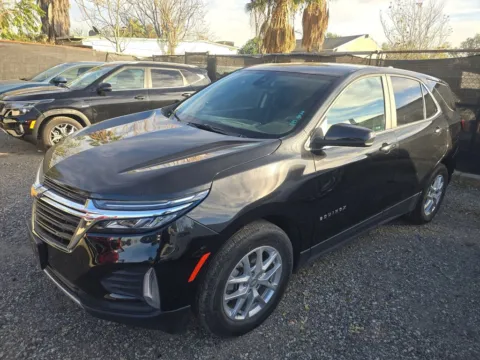 Black 2023 CHEVROLET EQUINOX LT for sale in Columbus, OH