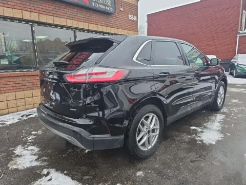 Photos of 2024 FORD EDGE SEL for sale in Columbus, OH at Auto Palace