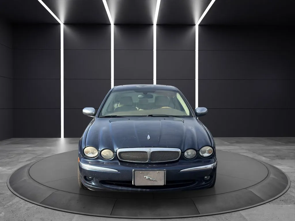 2008 Jaguar X-Type Base's photo
