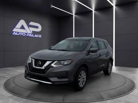 Gray 2018 NISSAN ROGUE S KBB VALUE 12,600 WOW for sale in Columbus, OH