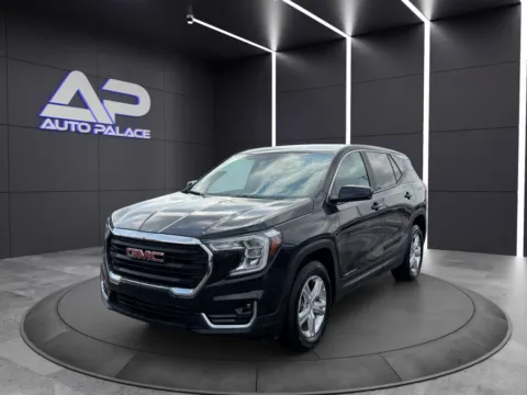 Black 2024 GMC TERRAIN SLE LOWEST PRICE AROUND for sale in Columbus, OH