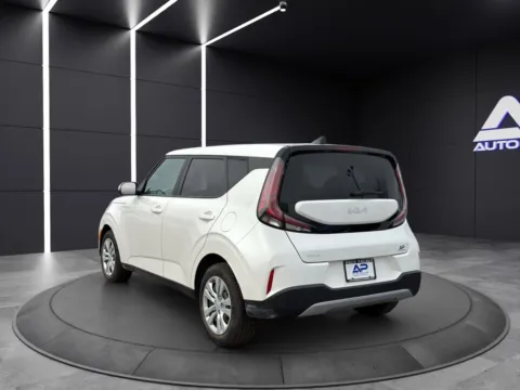 More photos of 2023 KIA SOUL LX at Auto Palace, OH