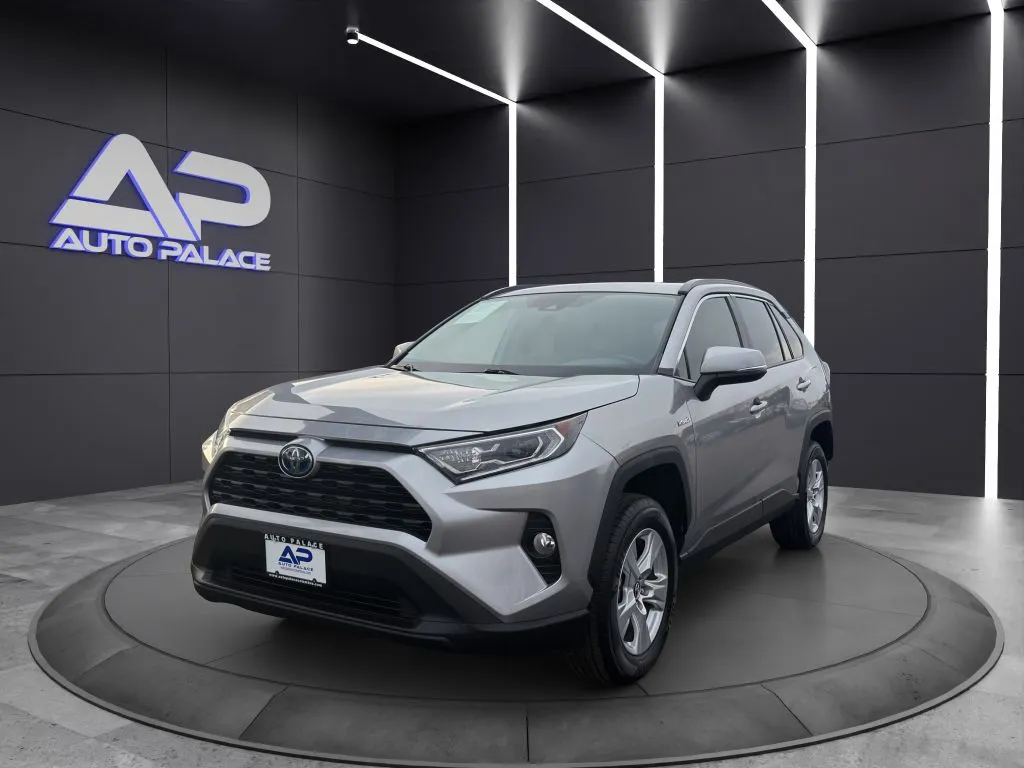 2020 TOYOTA RAV4 HYBRID XLE KBB VALUE 26K WOW for sale in Columbus, OH
