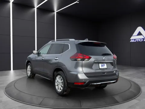 More photos of 2020 NISSAN ROGUE SV KBB VALUE 20K WOW at Auto Palace, OH