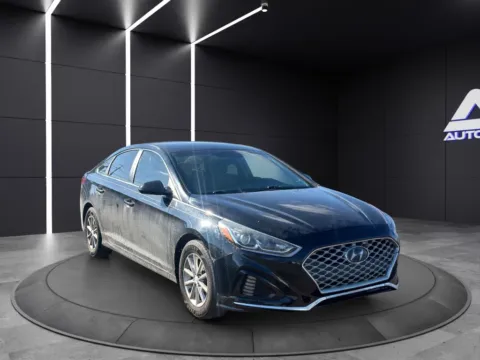 Photos of 2019 HYUNDAI SONATA SE for sale in Columbus, OH at Auto Palace