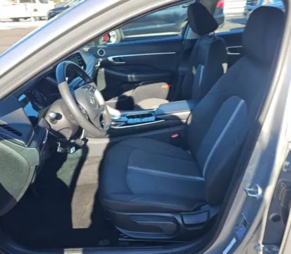 More photos of 2020 HYUNDAI SONATA SE at Auto Palace, OH