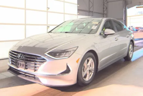 Silver 2020 HYUNDAI SONATA SE for sale in Columbus, OH