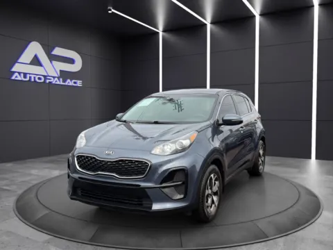 Blue 2020 KIA SPORTAGE LX for sale in Columbus, OH