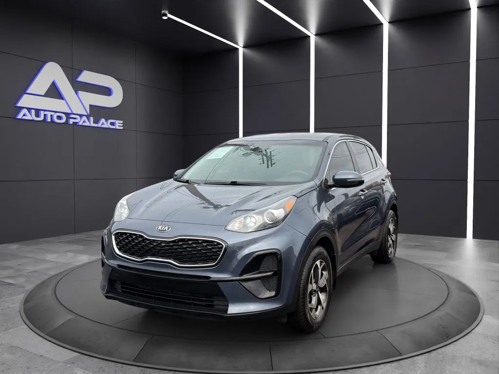 Blue 2020 KIA SPORTAGE LX KBB VALUE $12,700 WOW for sale in Columbus, OH