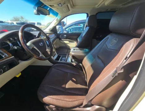 More photos of 2014 CADILLAC ESCALADE ESV PLATINUM at Auto Palace, OH