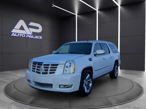 White 2014 CADILLAC ESCALADE ESV PLATINUM for sale in Columbus, OH