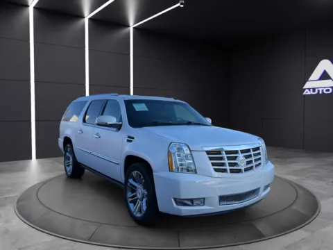 Another view of 2014 CADILLAC ESCALADE ESV PLATINUM for sale in Columbus, OH at Auto Palace