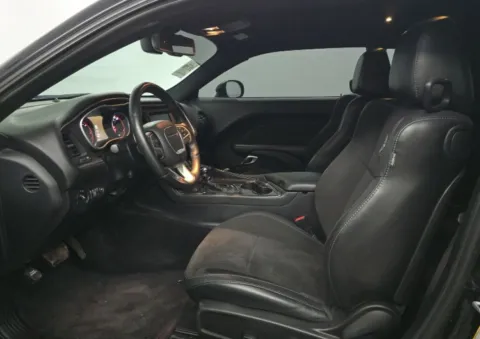 More photos of 2016 DODGE CHALLENGER R/T SCAT PACK at Auto Palace, OH