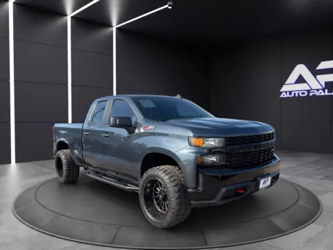 Another view of 2020 CHEVROLET SILVERADO 1500 TRAIL BOSS CUSTOM for sale in Columbus, OH at Auto Palace