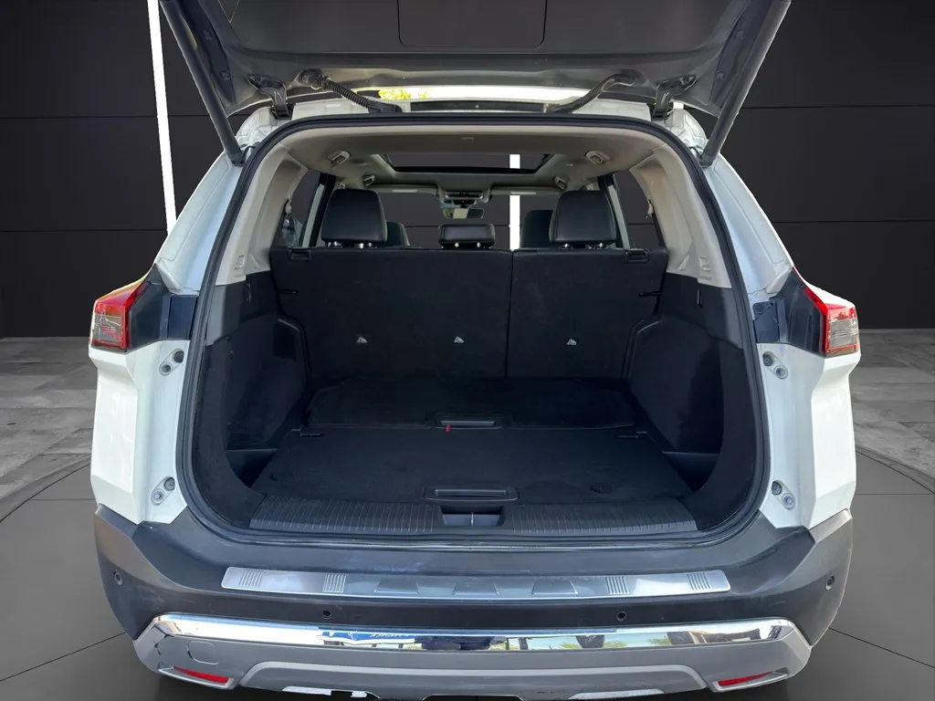 2023 Nissan Rogue Platinum - Photo 22