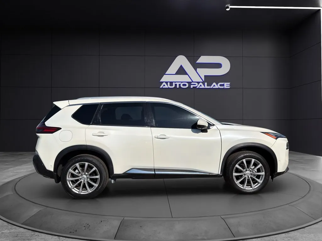 2023 Nissan Rogue Platinum - Photo 8