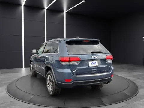 More photos of 2021 JEEP GRAND CHEROKEE LIMITED KBB VALUE 25K WOW at Auto Palace, OH