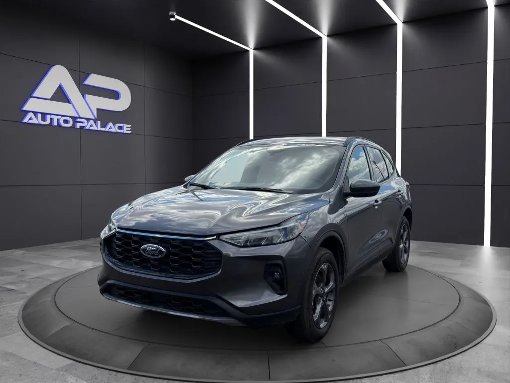 2025 Ford Escape ST-Line Select