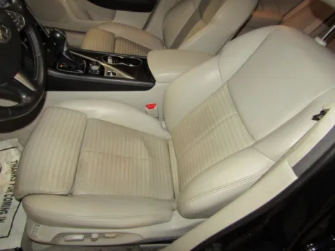 More photos of 2017 INFINITI Q50 PREMIUM at Auto Palace, OH