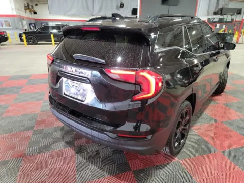 Photos of 2020 GMC TERRAIN SLE for sale in Columbus, OH at Auto Palace