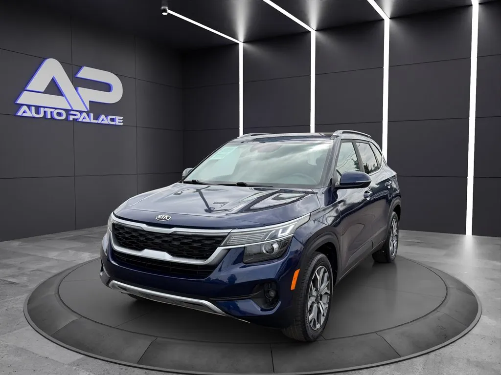 Blue 2021 KIA SELTOS EX for sale in Columbus, OH