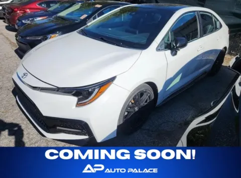 White 2022 TOYOTA COROLLA SE KBB VALUE 21K WOW for sale in Columbus, OH