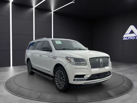 Photos of 2020 LINCOLN NAVIGATOR L RESERVE LOWEST MILES AROUND for sale in Columbus, OH at Auto Palace