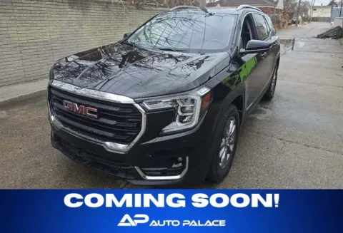 Black 2023 GMC TERRAIN SLT for sale in Columbus, OH