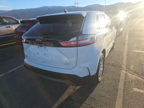 Photos of 2024 FORD EDGE SEL for sale in Columbus, OH at Auto Palace