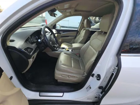 More photos of 2018 ACURA MDX SH-AWD at Auto Palace, OH