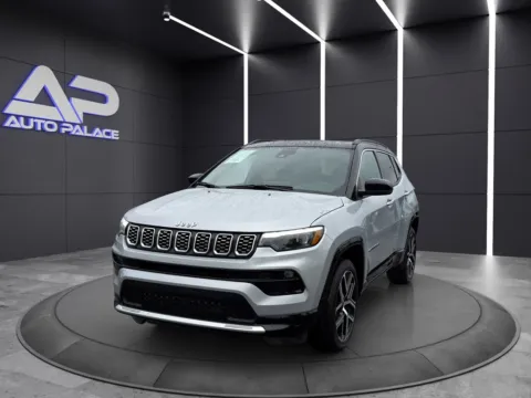 Silver 2025 JEEP COMPASS LIMITED for sale in Columbus, OH