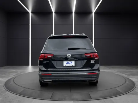 More photos of 2021 VOLKSWAGEN TIGUAN SE KBB VALUE 20K WOW at Auto Palace, OH