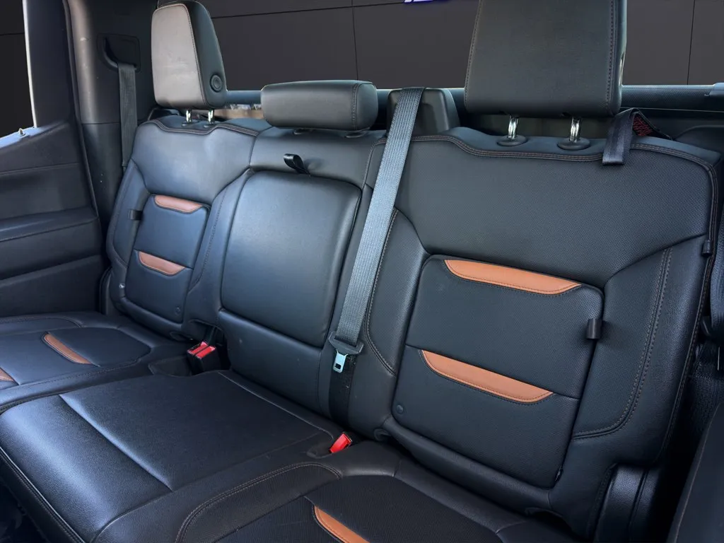 2021 GMC Sierra 1500 AT4 - Photo 17