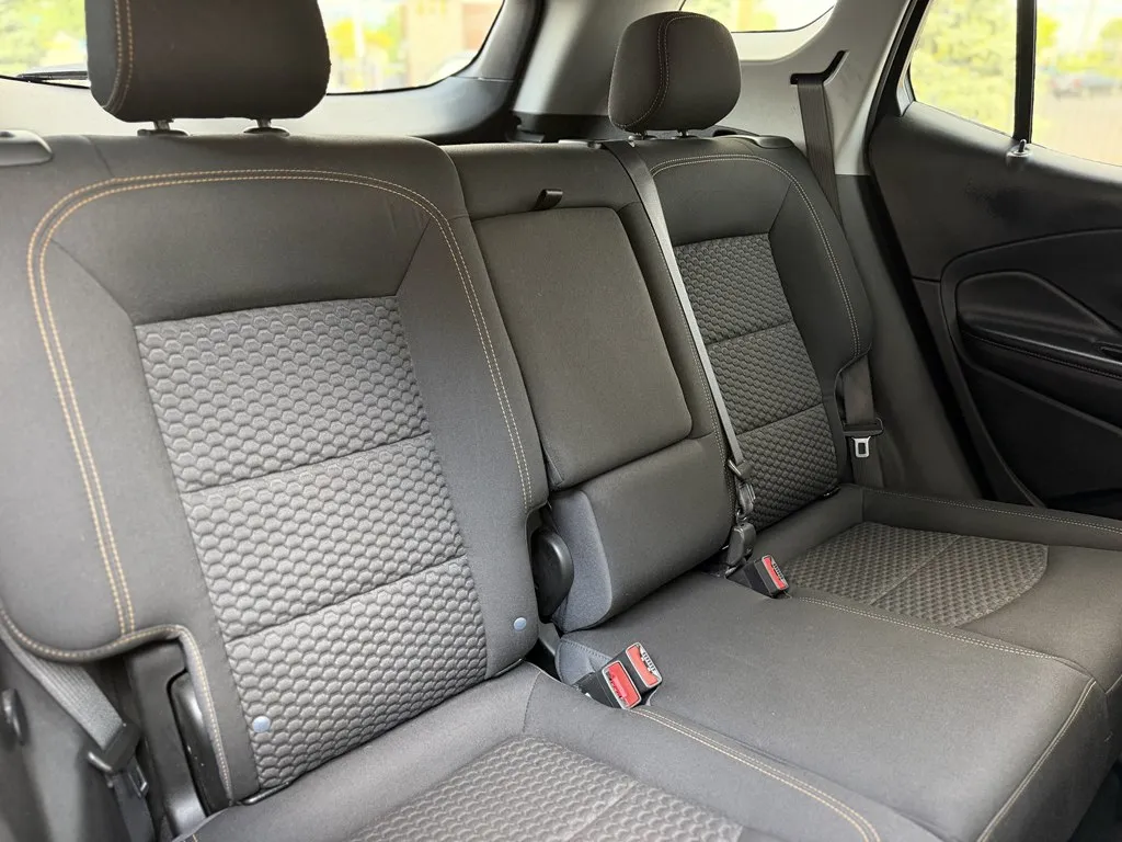 2021 GMC Terrain SLE - Photo 18