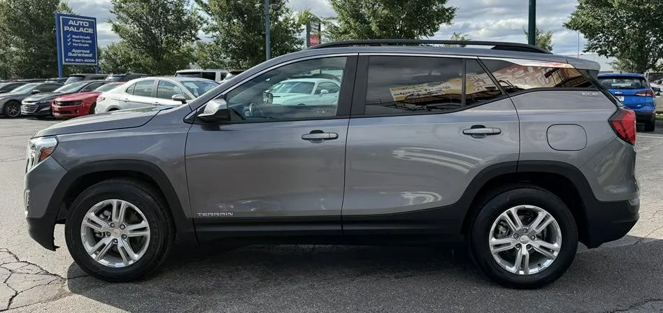 2021 GMC Terrain SLE - Photo 7