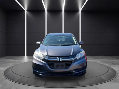 Silver 2018 HONDA HR-V LX for sale in Columbus, OH