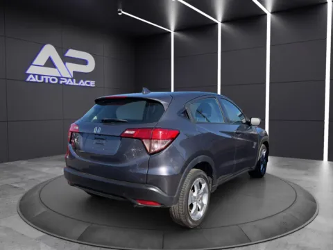 Photos of 2018 HONDA HR-V LX for sale in Columbus, OH at Auto Palace