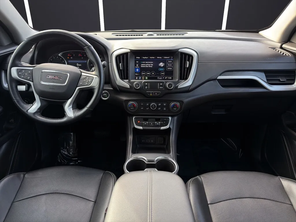 2024 GMC Terrain SLT - Photo 13