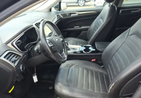 More photos of 2015 FORD FUSION SE PHEV at Auto Palace, OH