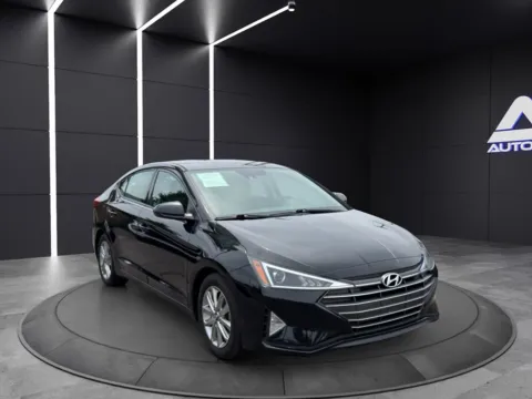 Another view of 2020 HYUNDAI ELANTRA SEL for sale in Columbus, OH at Auto Palace
