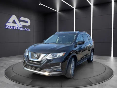 Black 2019 NISSAN ROGUE S for sale in Columbus, OH