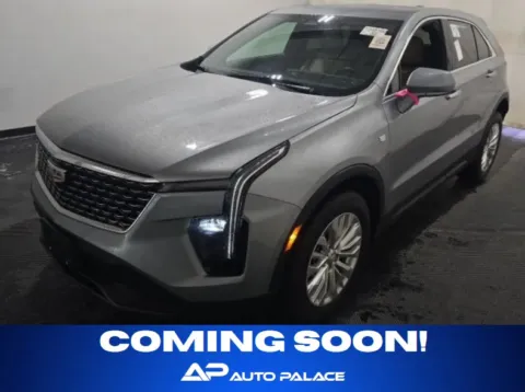 Silver 2024 CADILLAC XT4 LUXURY for sale in Columbus, OH