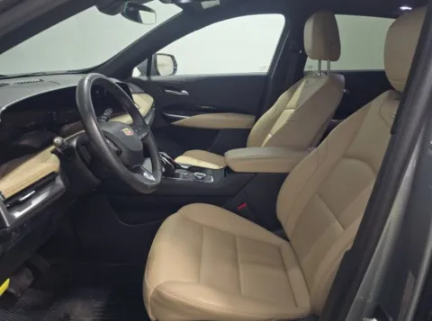 More photos of 2024 CADILLAC XT4 LUXURY at Auto Palace, OH